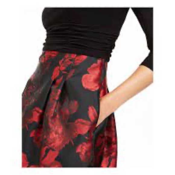 Jessica Howard women's pleated zippered floral 3/4 sleeves in black/red size 14 - Picture 3 of 11